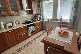 2к 66,1 м2, 2/5 эт. Суворова