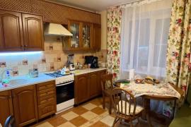 3-к. квартира, 75 м², 3/5 эт.