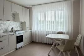1-к. квартира, 38 м², 1/10 эт.