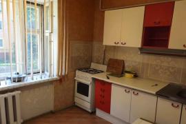 Продаю 1-к. квартиру в центре