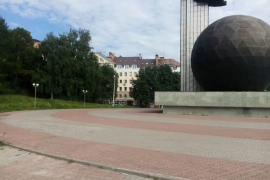 3-к. квартира, 82 м², 1/6 эт.