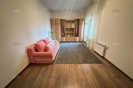 1-к. 45 м² 6/6 эт. Никитина