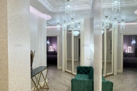 Продается 2-комн. квартира, 105 м²
Расположение
