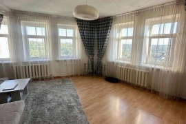 6-к кв. Калужская область, Калуга ул. Плеханова, 96 (170.0 м²)