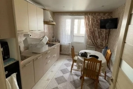 2-к. квартира, 63 м², 4/9 эт.